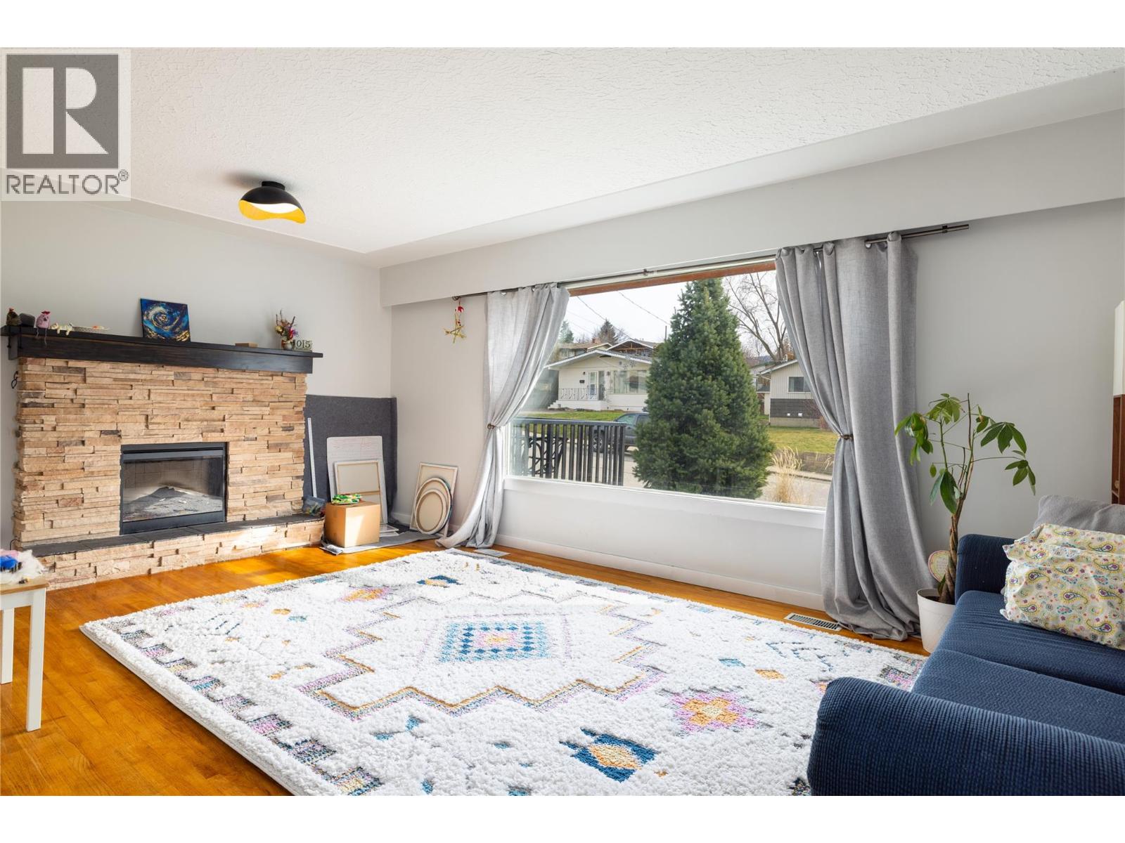 1509 38 Avenue, Vernon