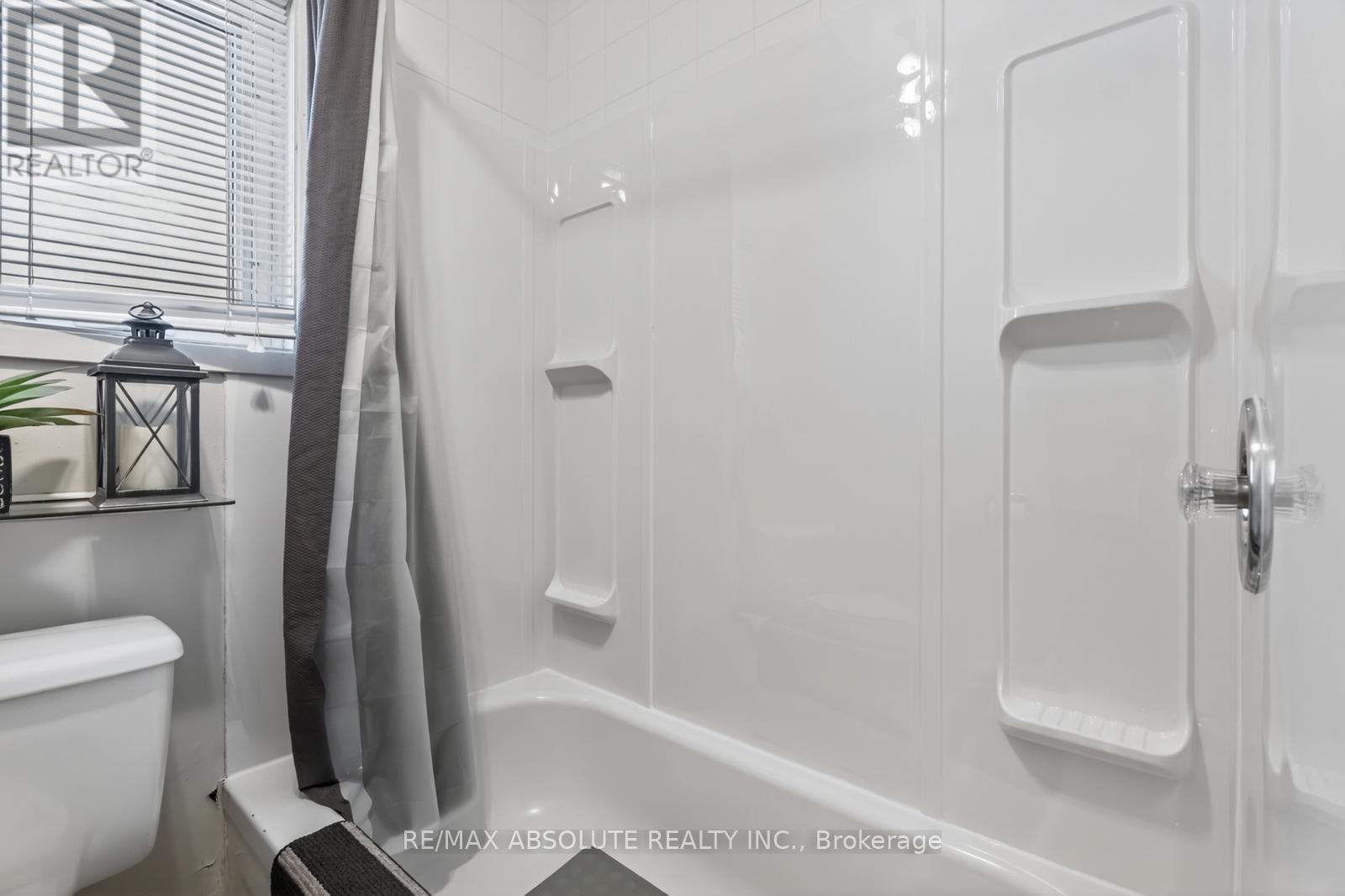 Updated insert in shower tub combo