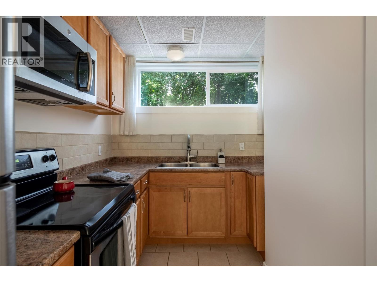 1509 38 Avenue, Vernon