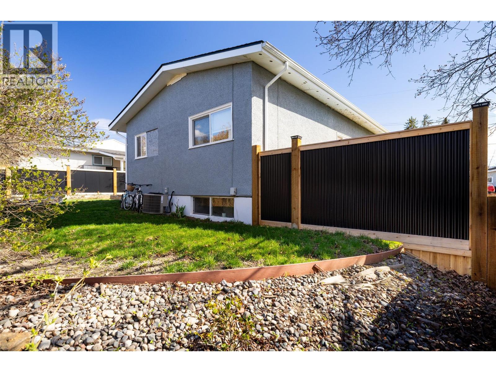 1509 38 Avenue, Vernon