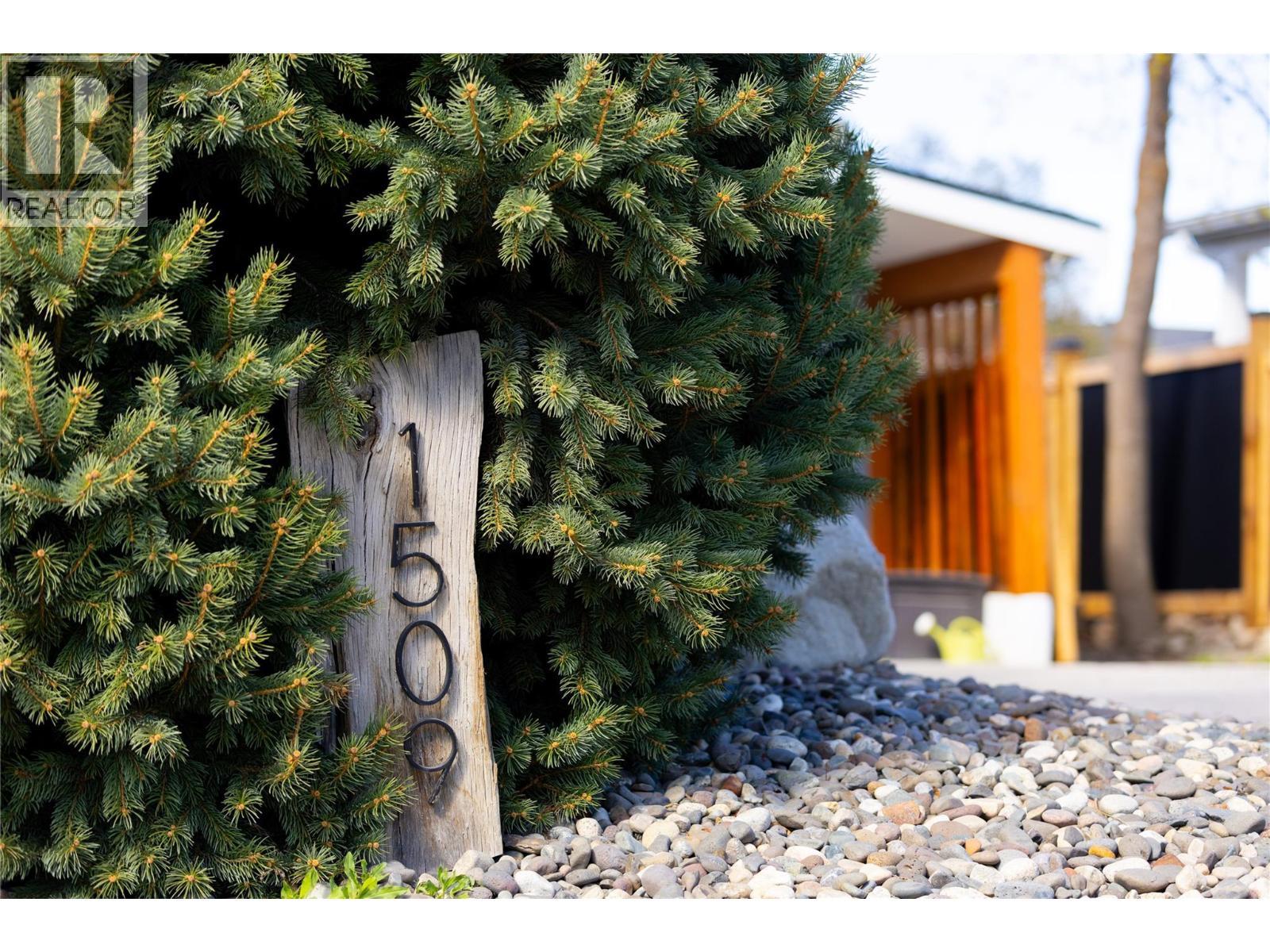 1509 38 Avenue, Vernon