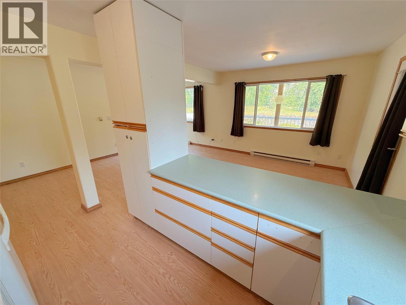 1827 FRONT STREET - 31