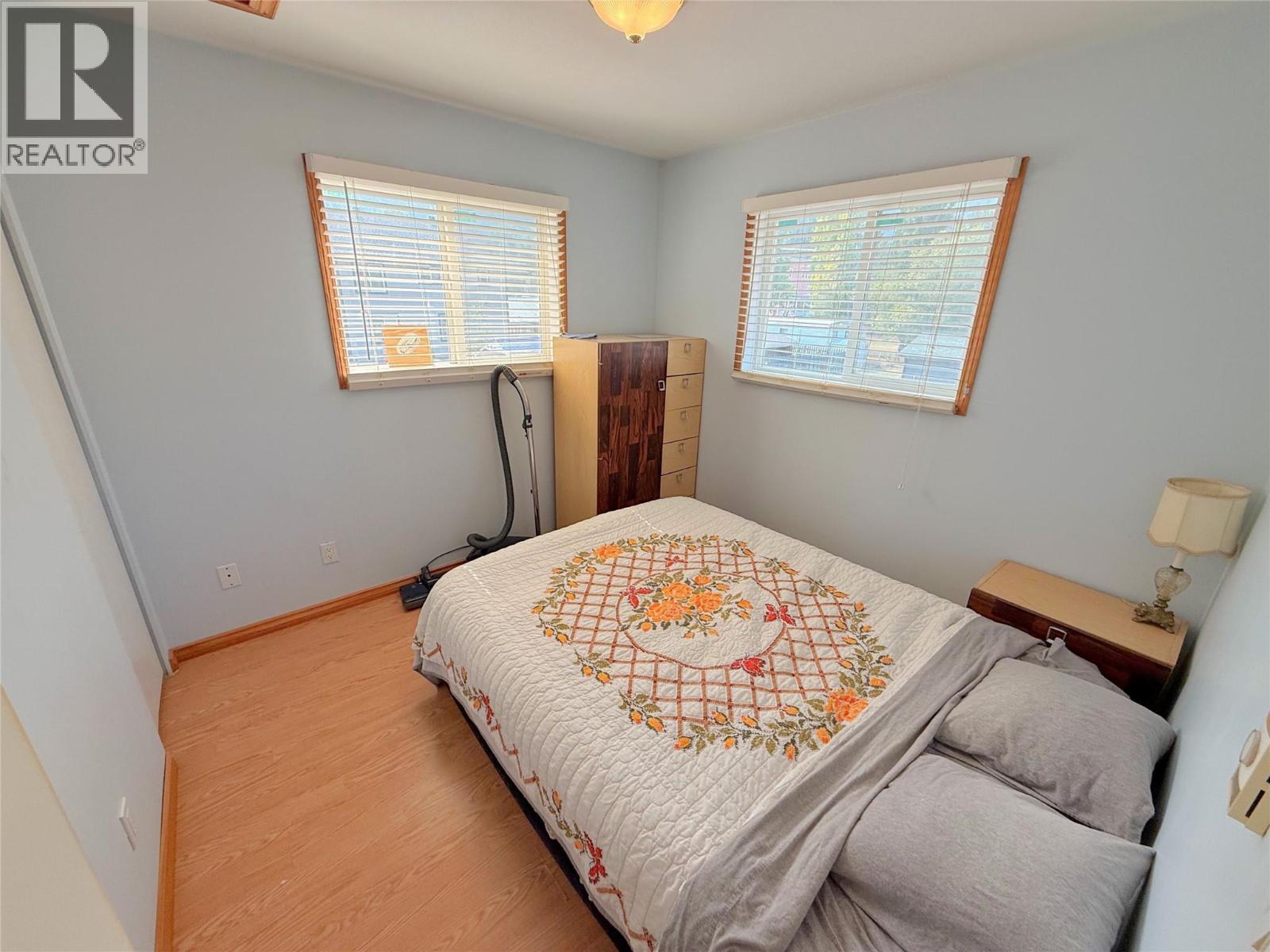 1827 FRONT STREET - 21