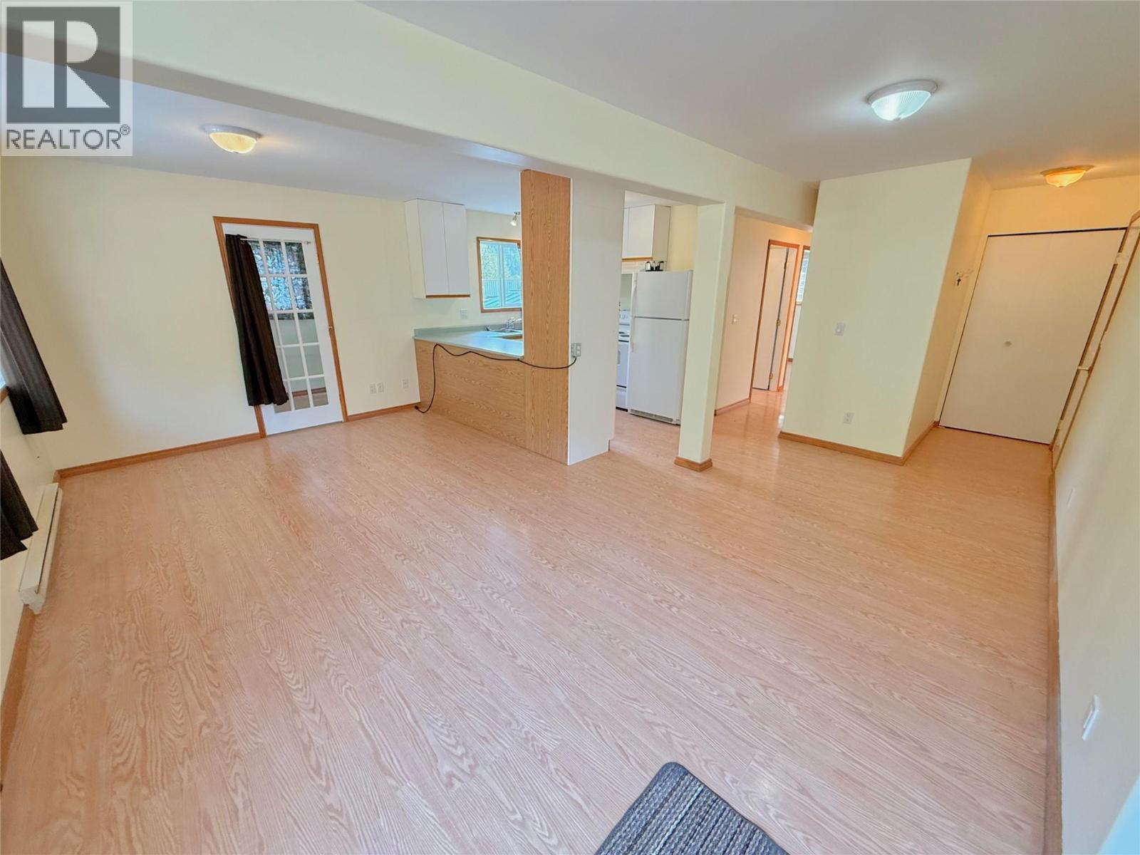 1827 FRONT STREET - 27