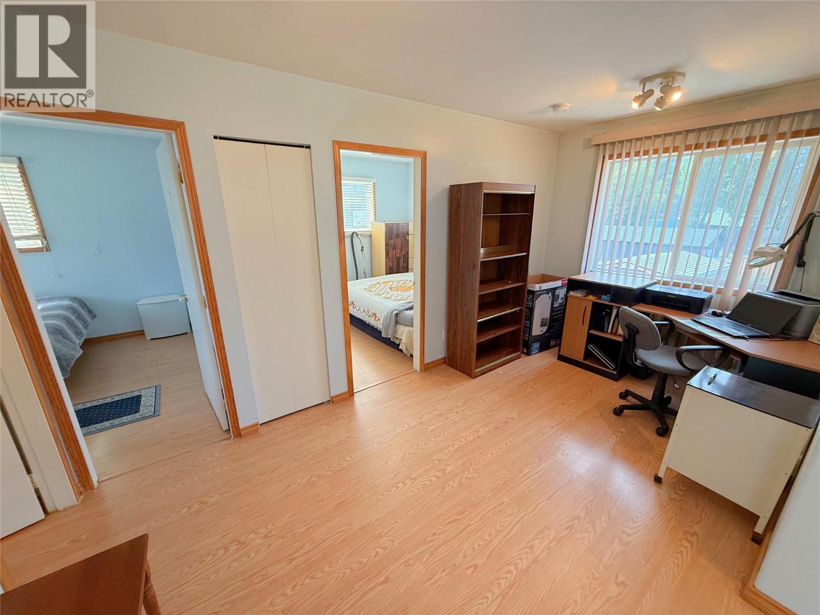 1827 FRONT STREET - 18