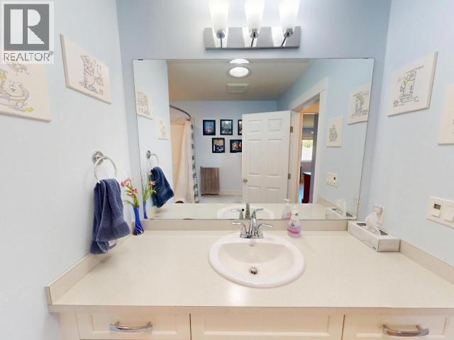 7348 LASQUETI WAY - 12