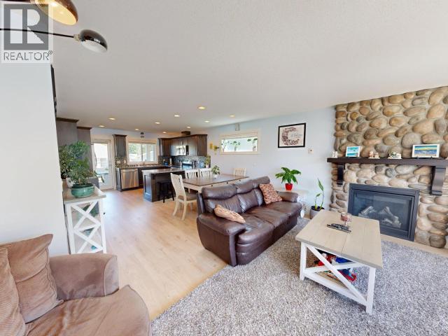7348 LASQUETI WAY - 3