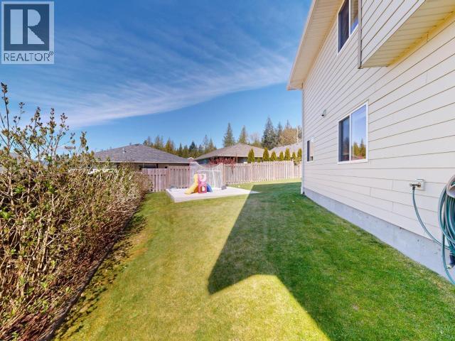 7348 LASQUETI WAY - 31