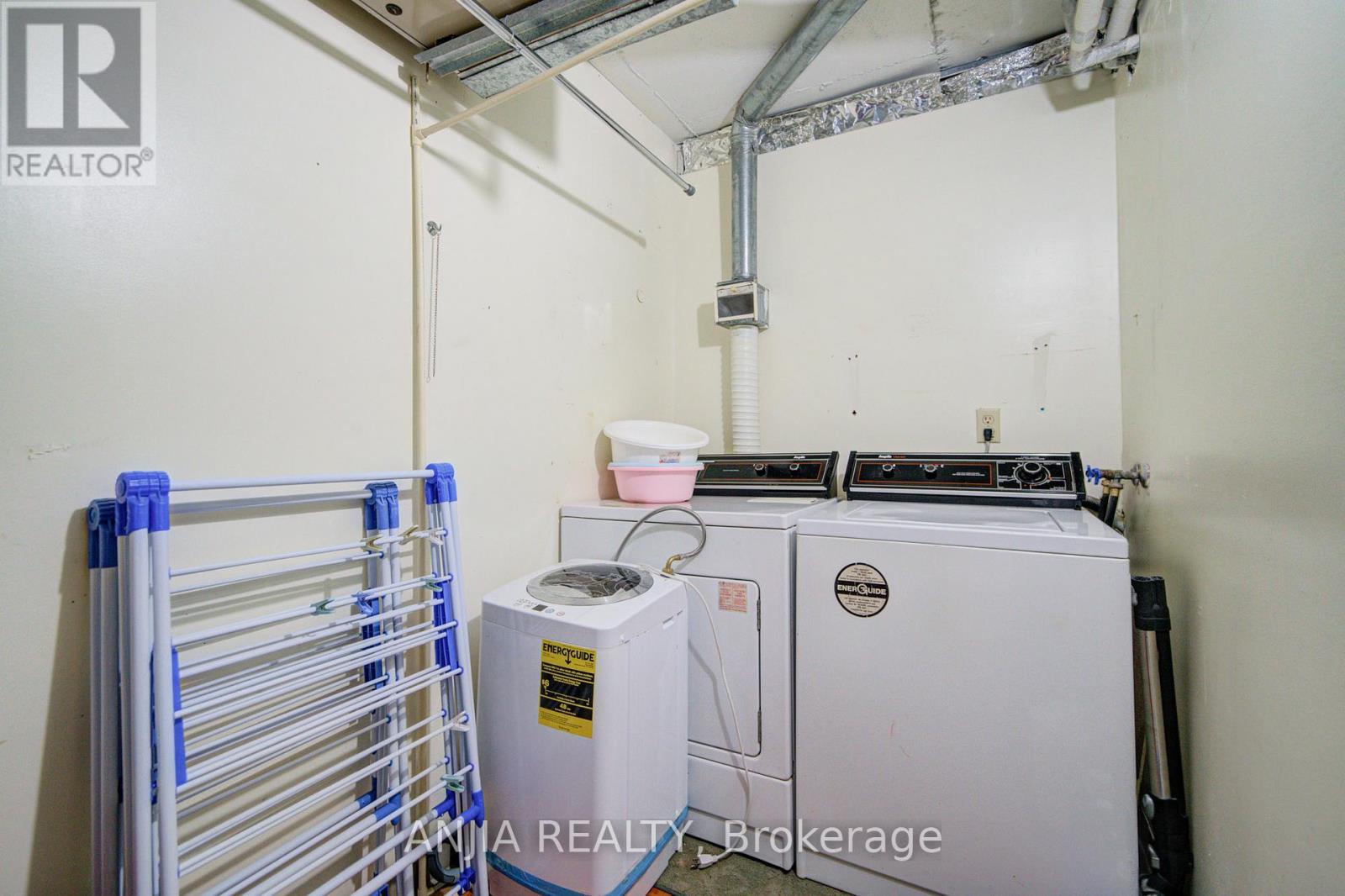 #1208 4727 SHEPPARD AVENUE E - 19