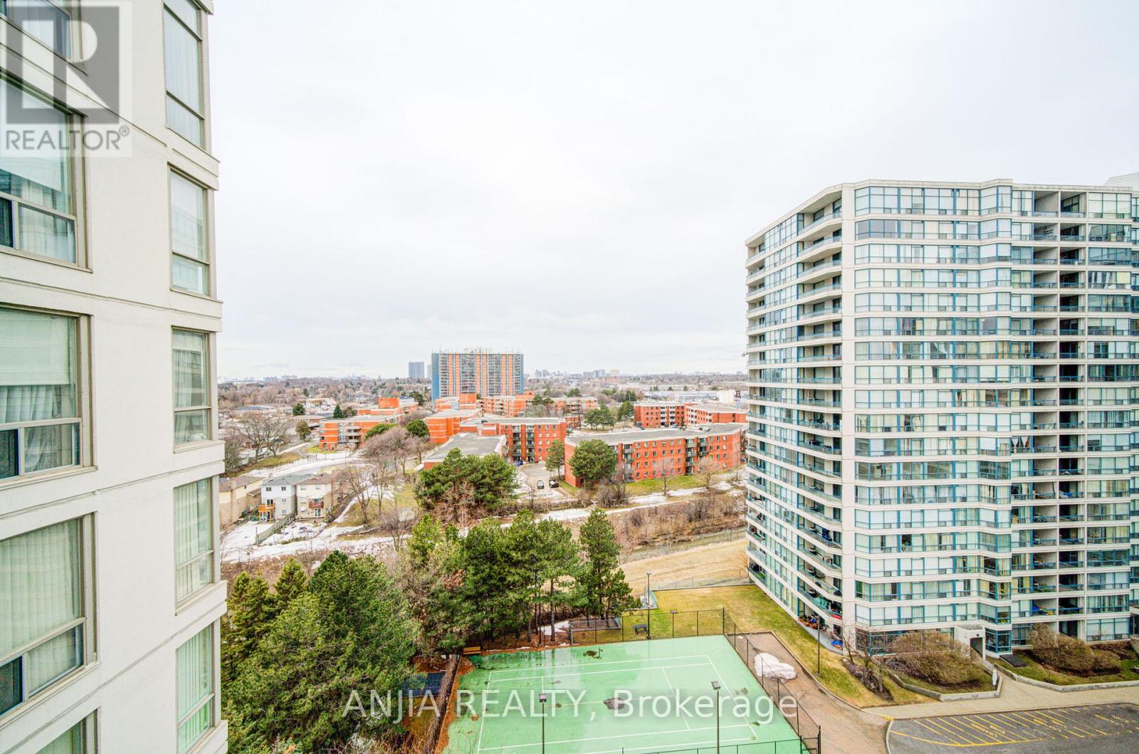 #1208 4727 SHEPPARD AVENUE E - 24