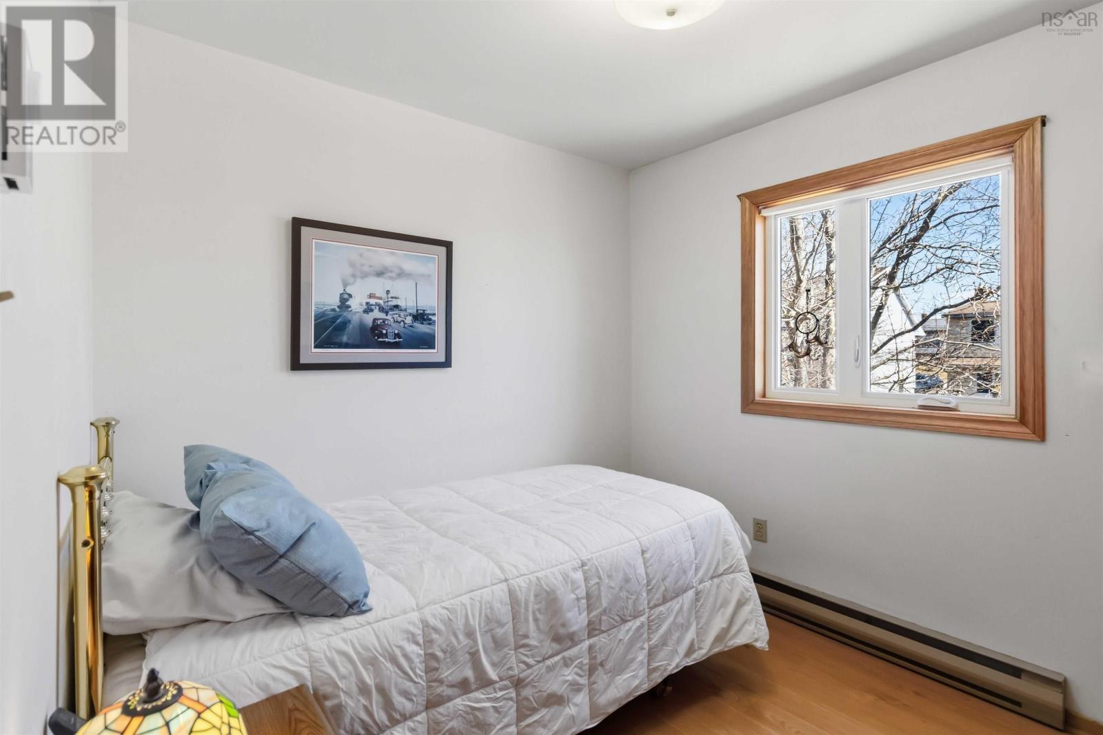 Property 16 of 40 of 69 La Pierre Crescent