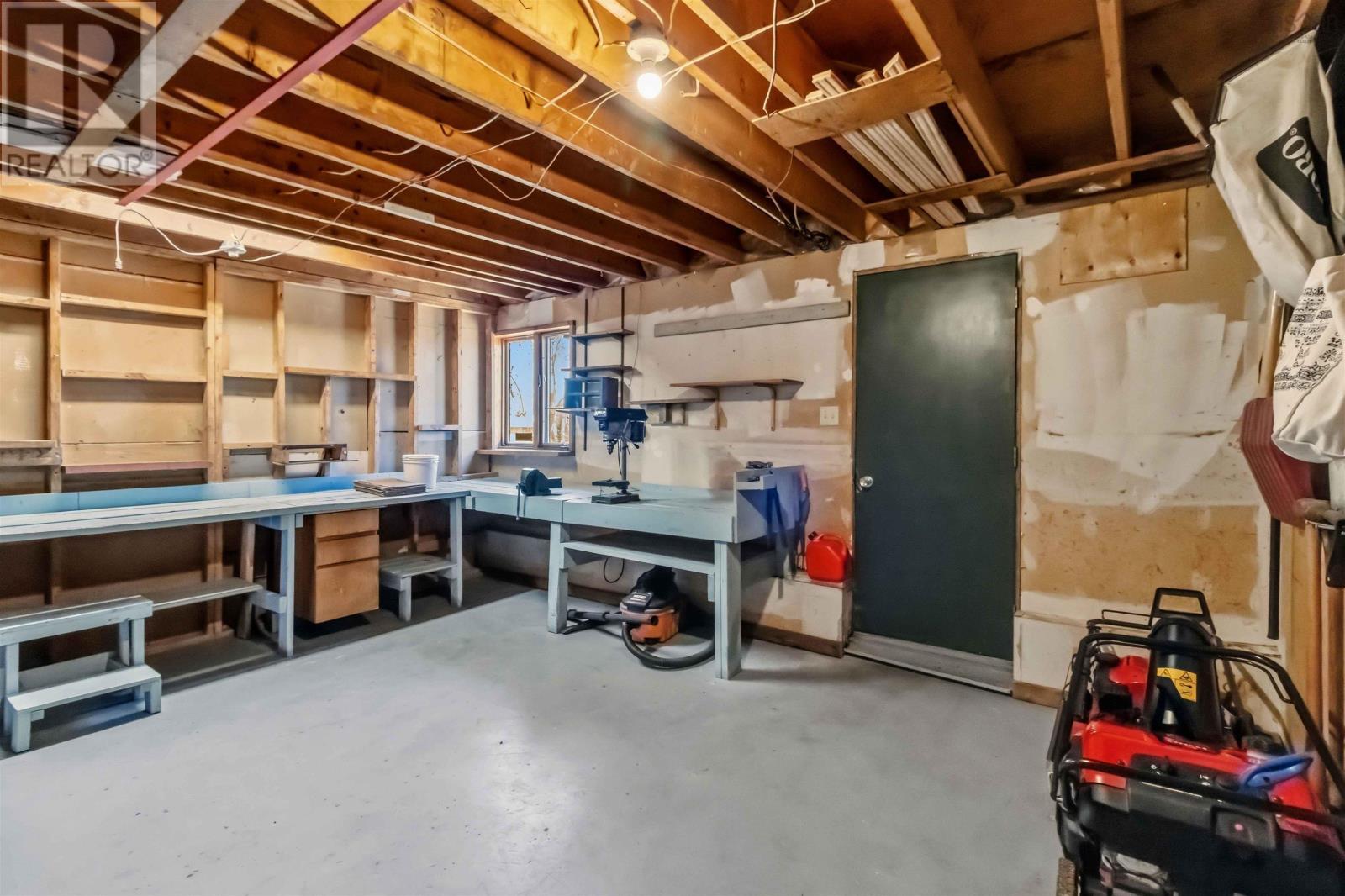 Property 30 of 40 of 69 La Pierre Crescent