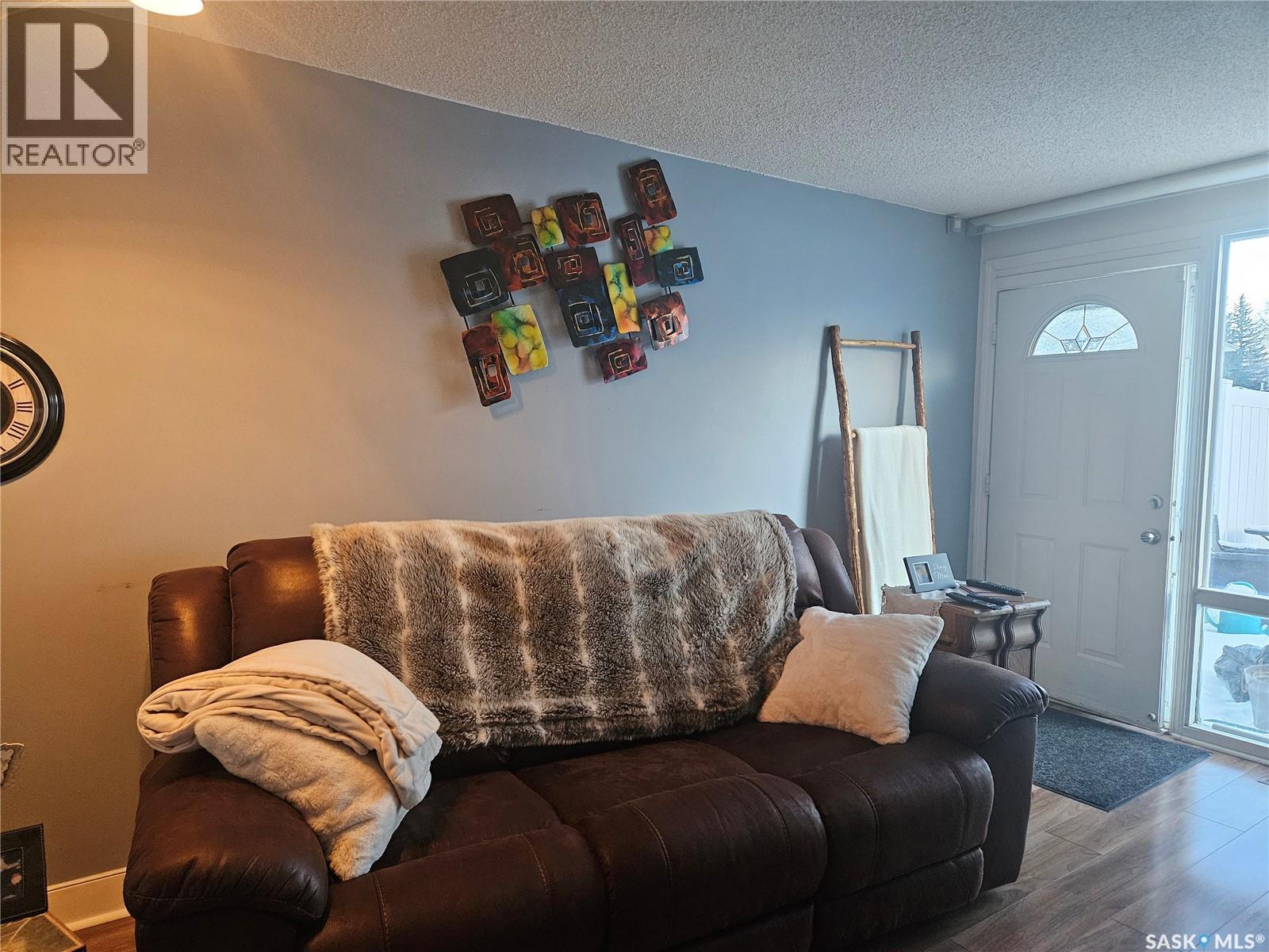 #5 1292 Gordon ROAD - 3