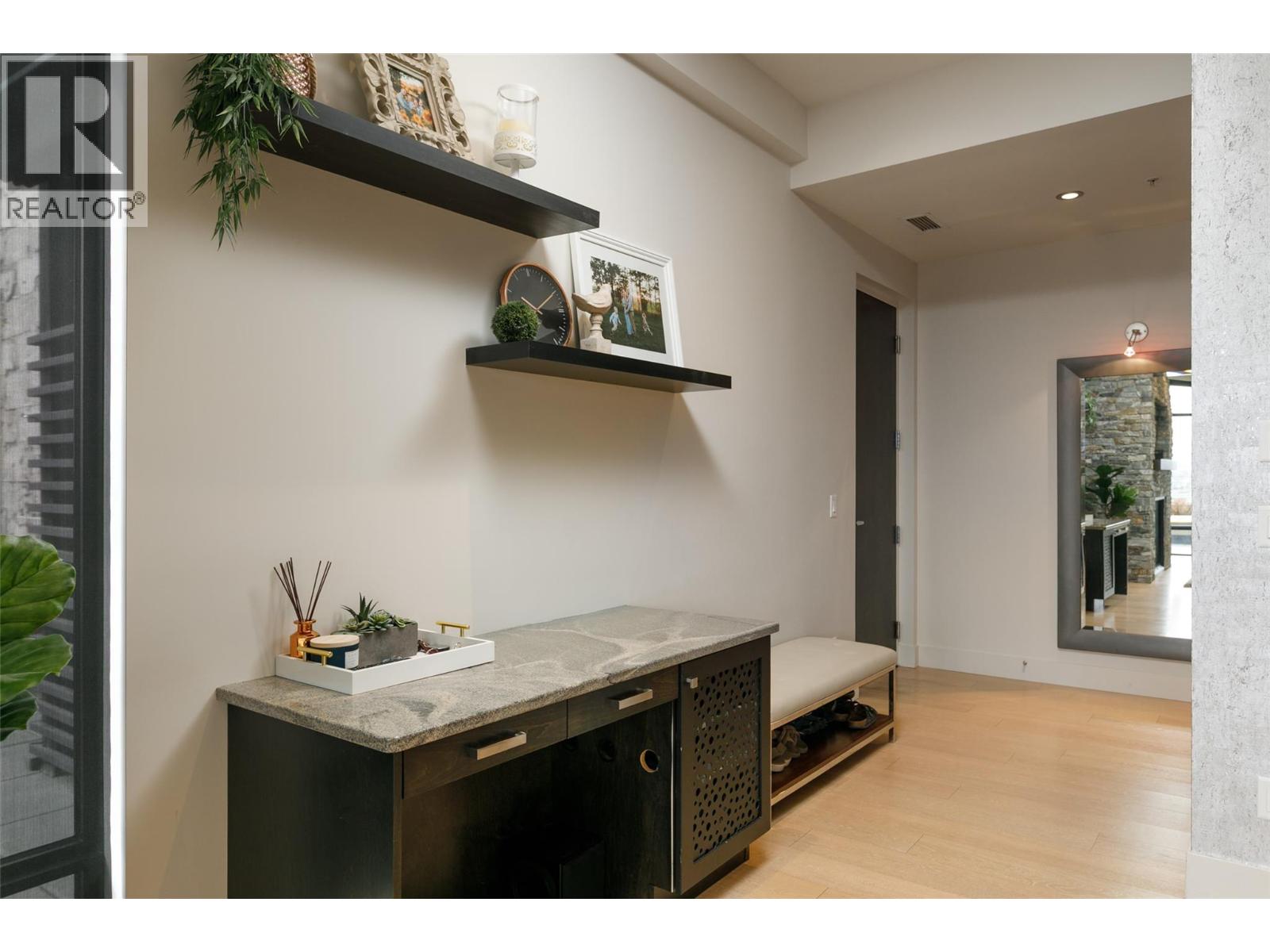 501 550 West Avenue, Kelowna