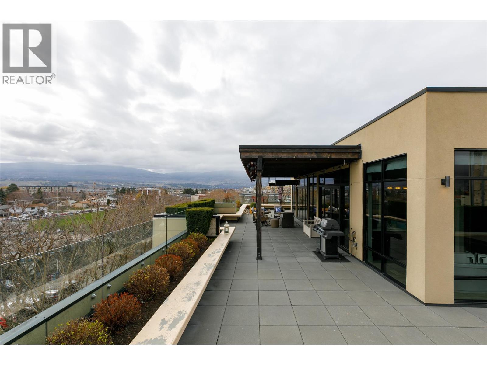 501 550 West Avenue, Kelowna