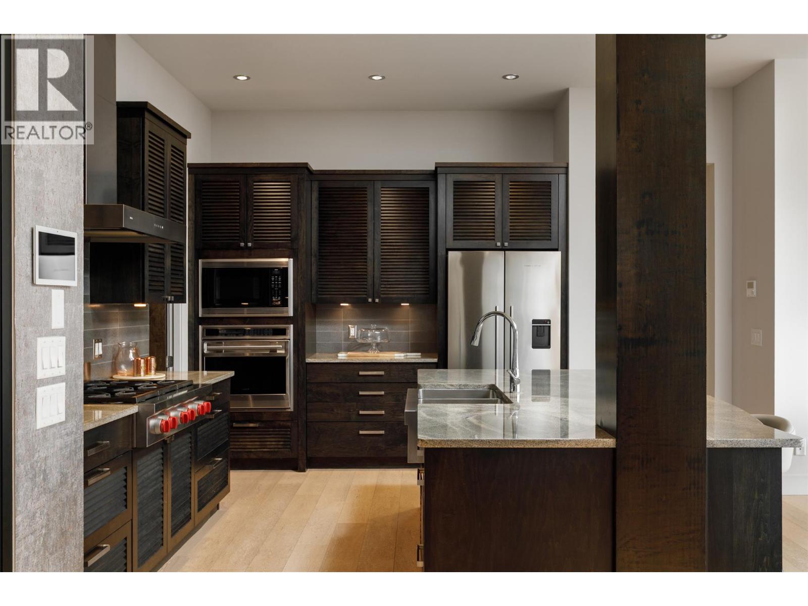 501 550 West Avenue, Kelowna