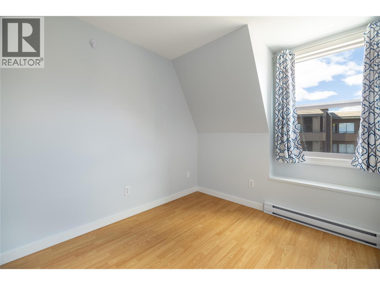 305 575 Sutherland Avenue, Kelowna