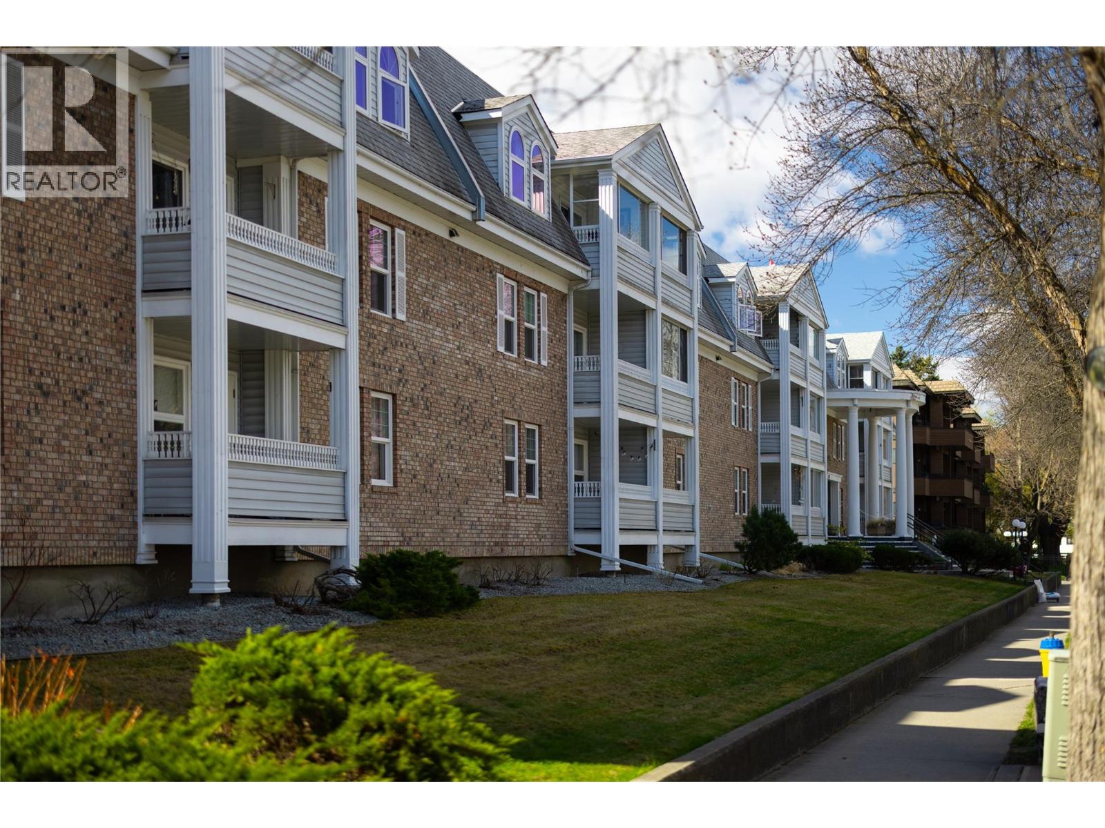 305 575 Sutherland Avenue, Kelowna