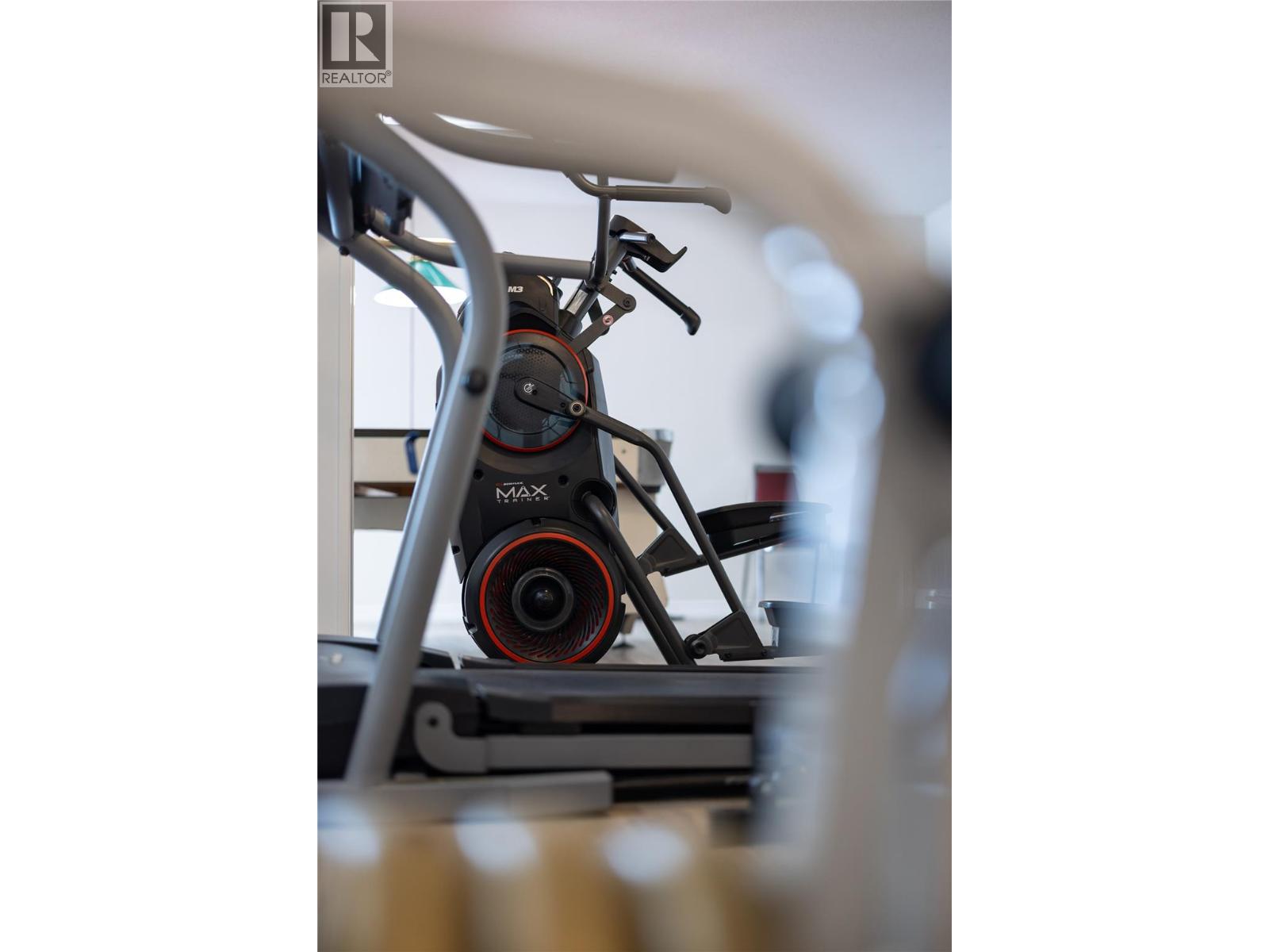 305 575 Sutherland Avenue, Kelowna