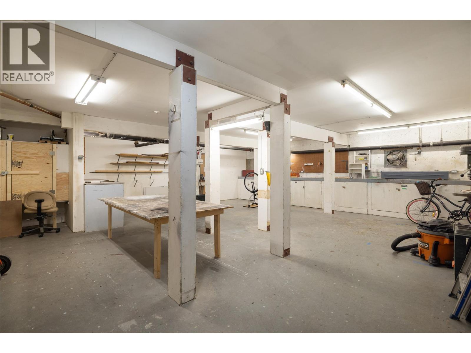 305 575 Sutherland Avenue, Kelowna