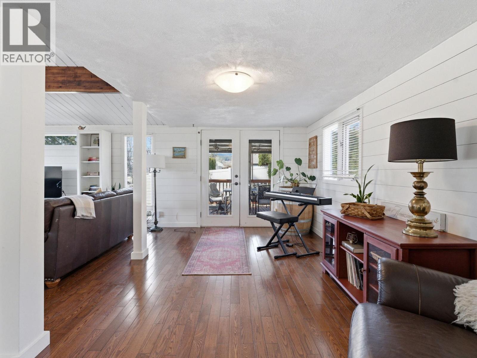 3090 Smith Creek Road, West Kelowna