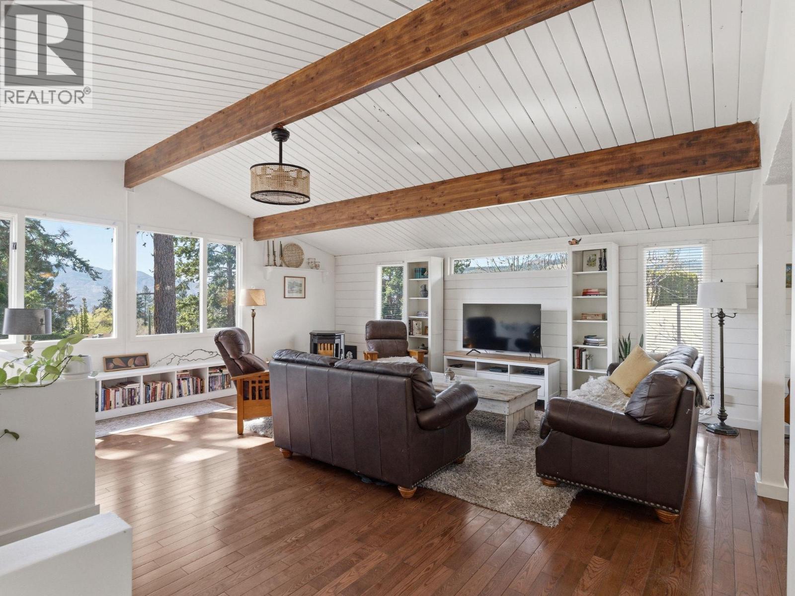 3090 Smith Creek Road, West Kelowna