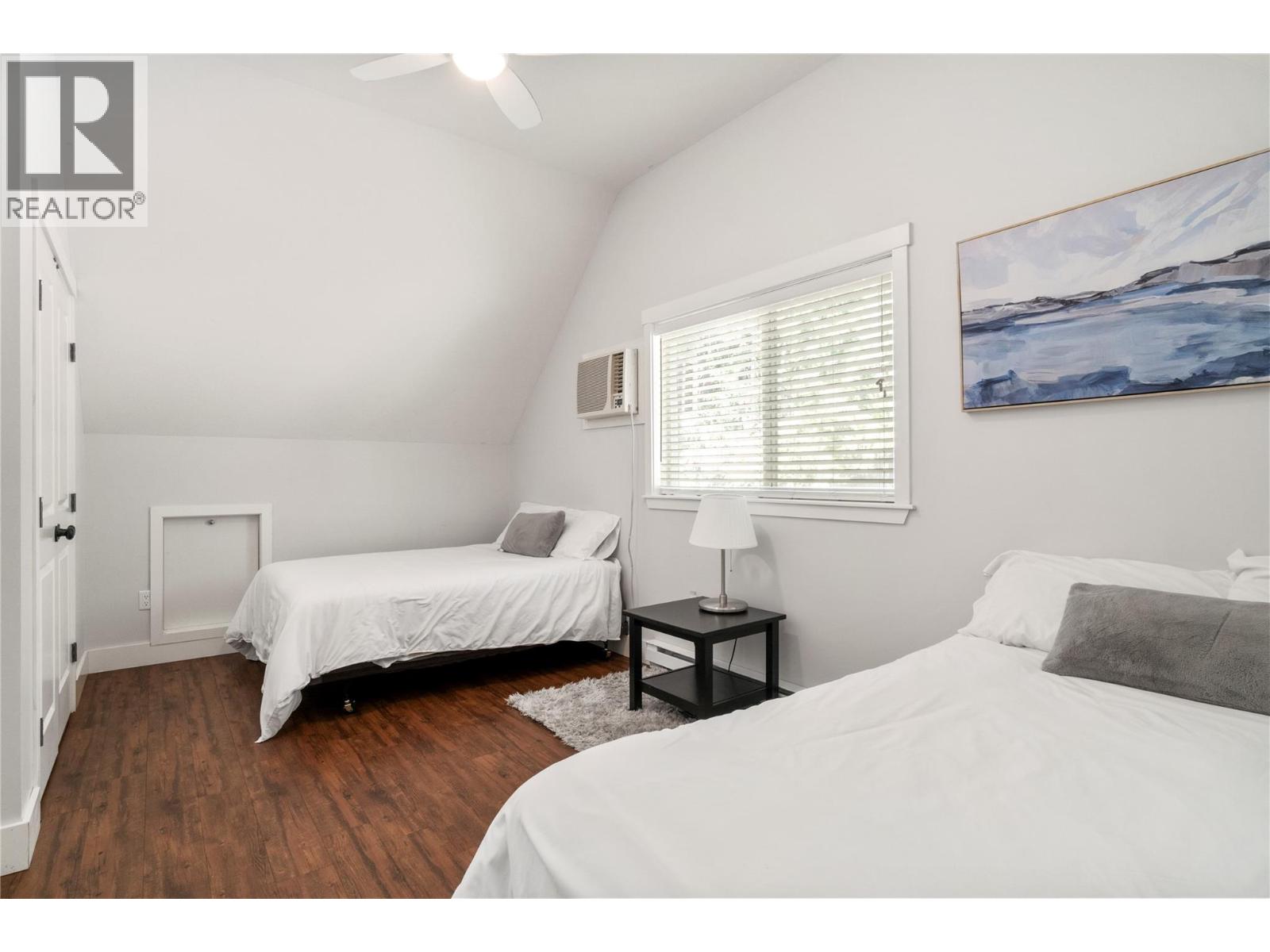 7577 Squilax Anglemont Road - 15