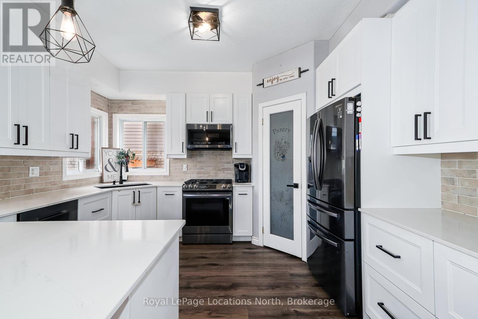 325 HOLDEN STREET - photo 3