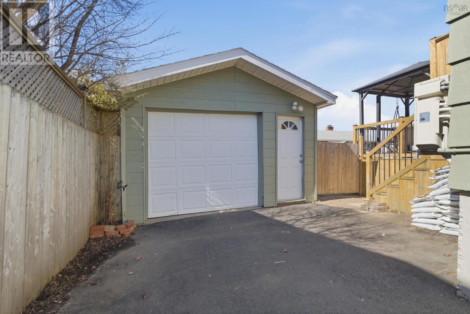 Property 38 of 42 of 145 Rosedale Avenue