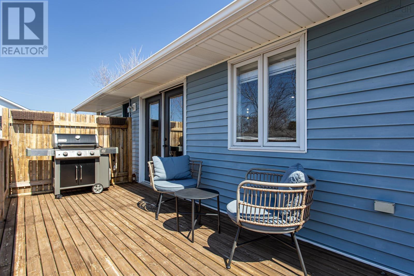 Property 10 of 33 of 557 McClair Avenue