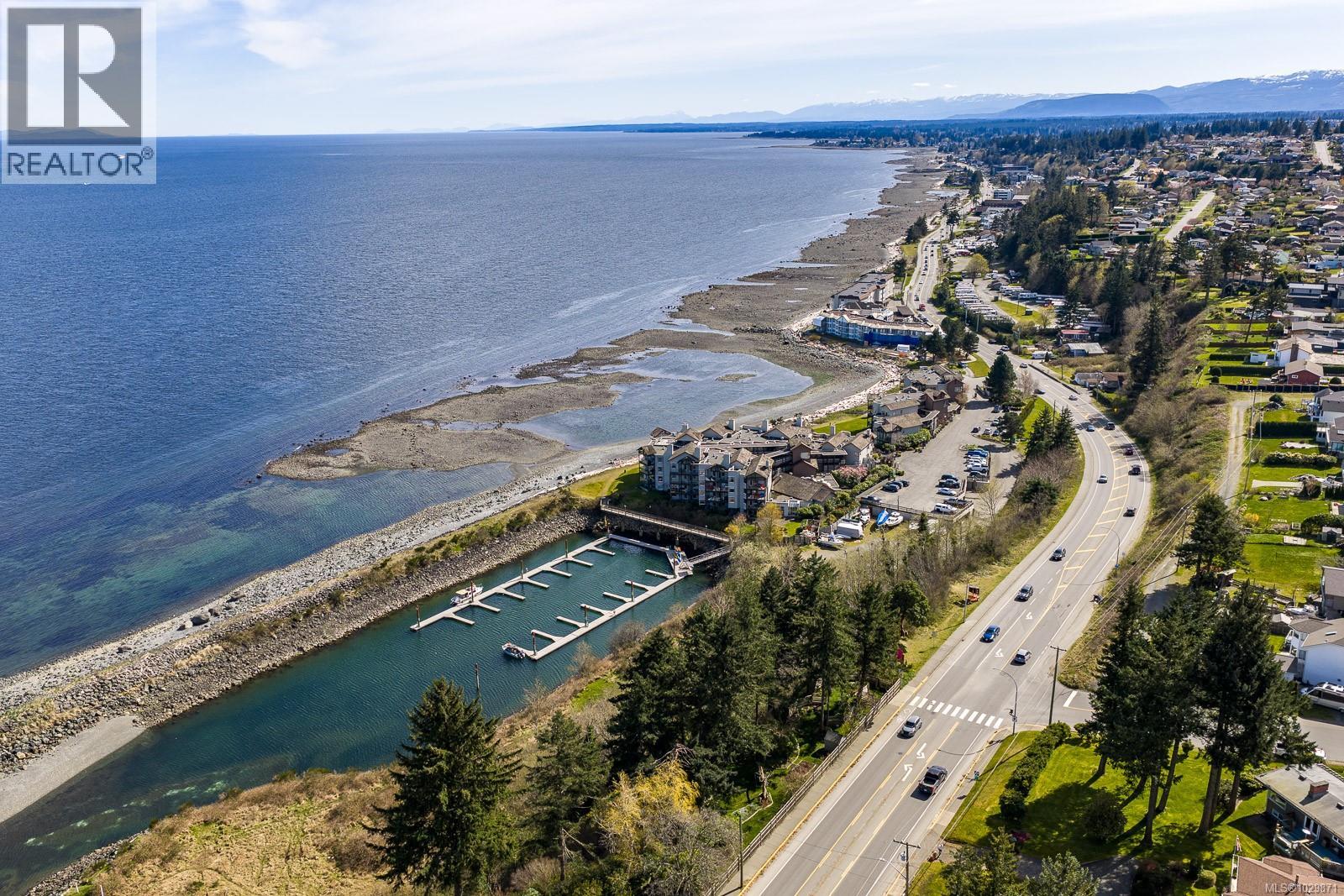 #3303 27 ISLAND HWY S - 68