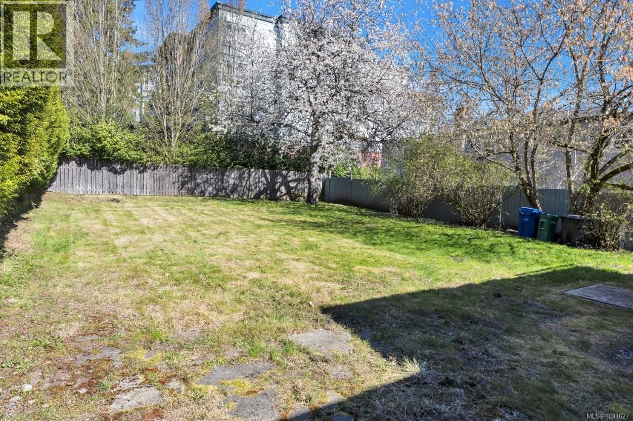 310 Mt. Benson St - 22