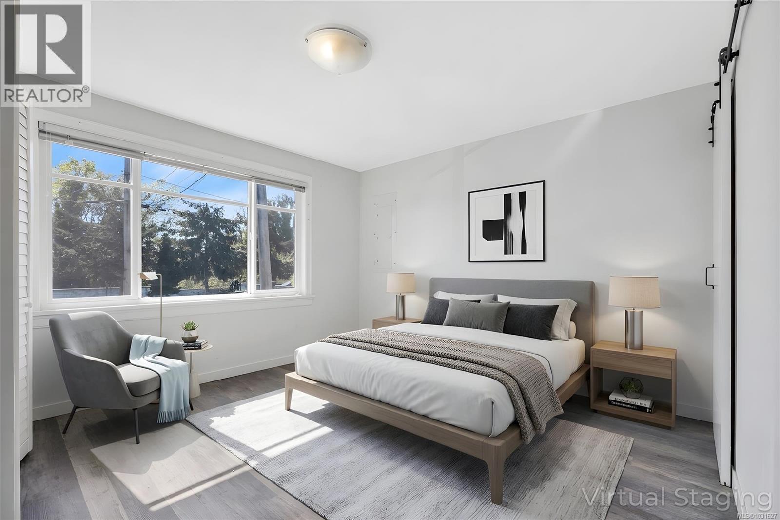 310 Mt. Benson St - 37