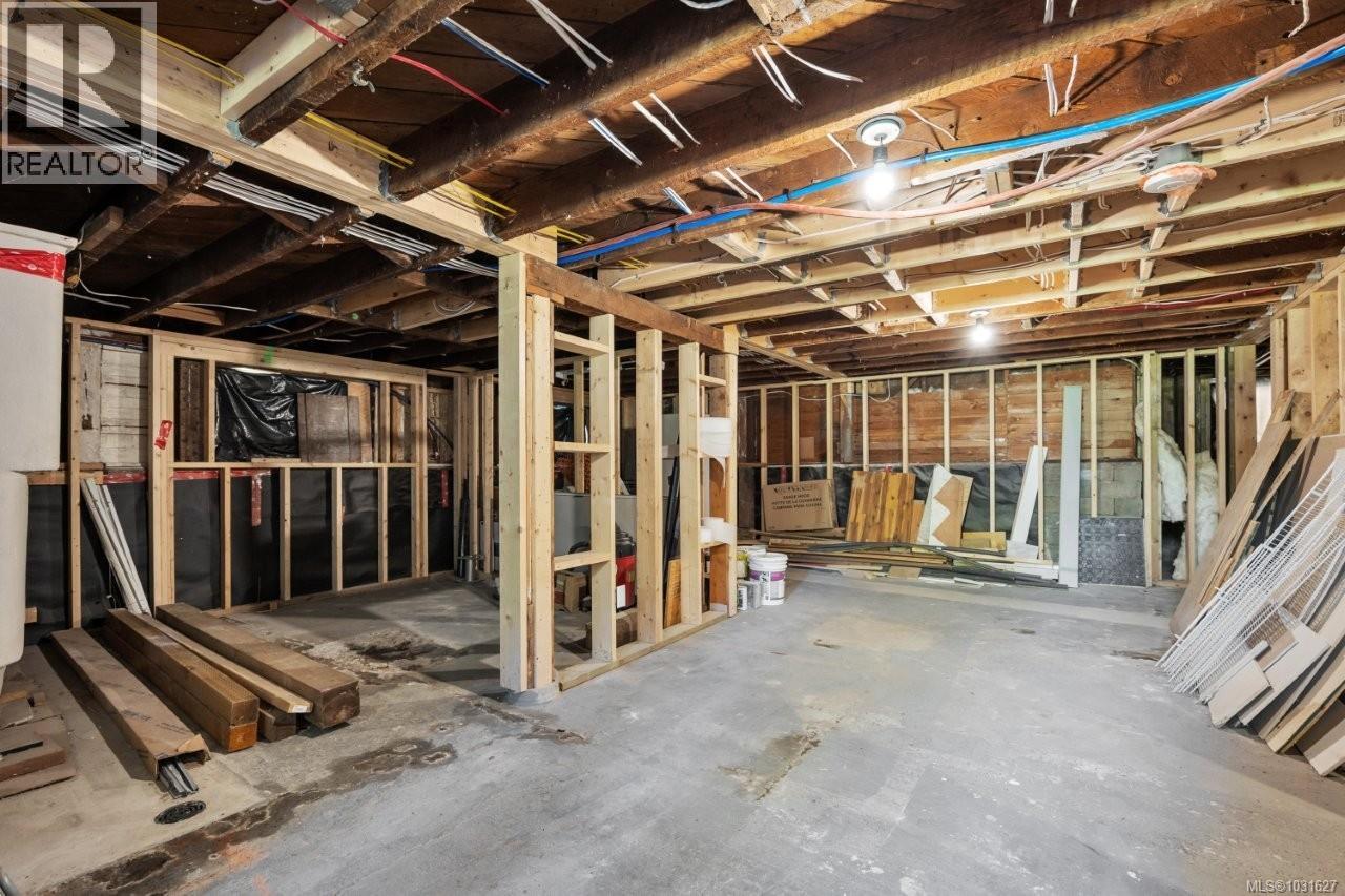 310 MOUNT BENSON ST - 44