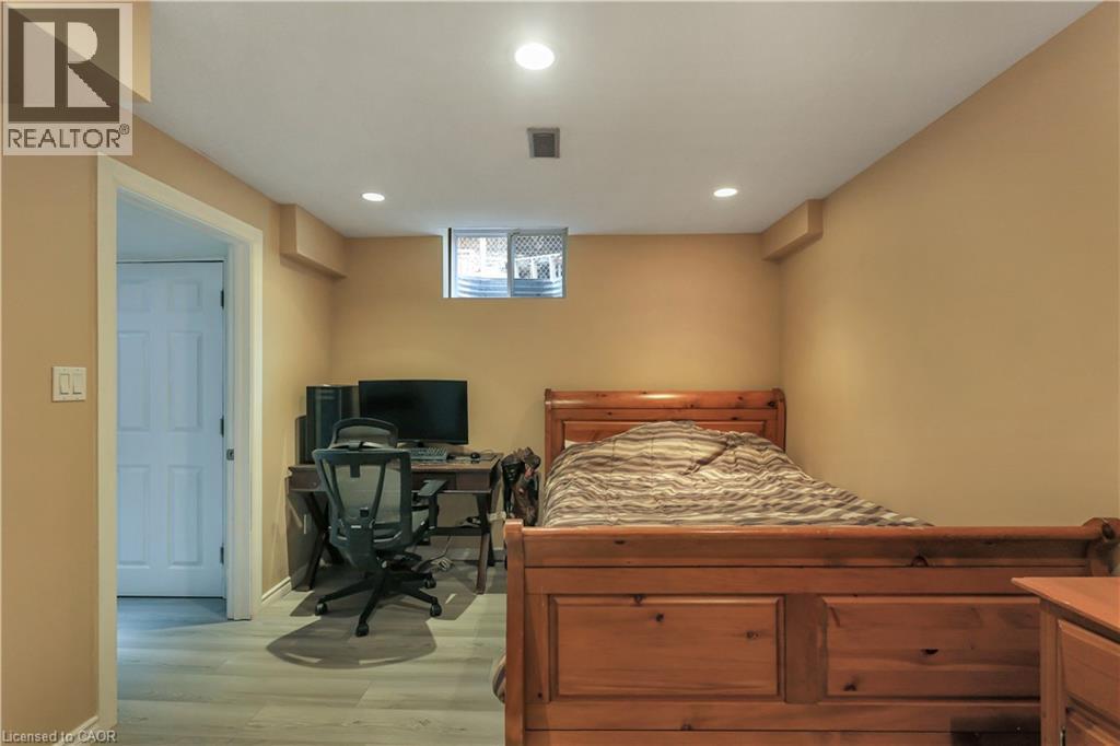 254 RYMAL ROAD W - 29