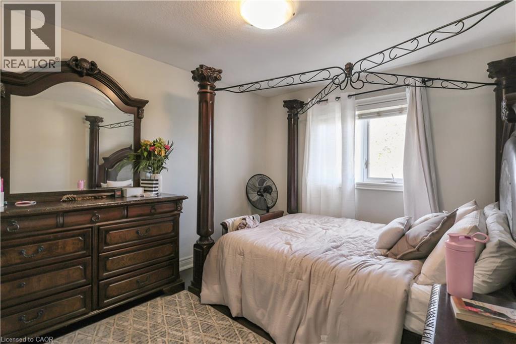 254 RYMAL ROAD W - 23