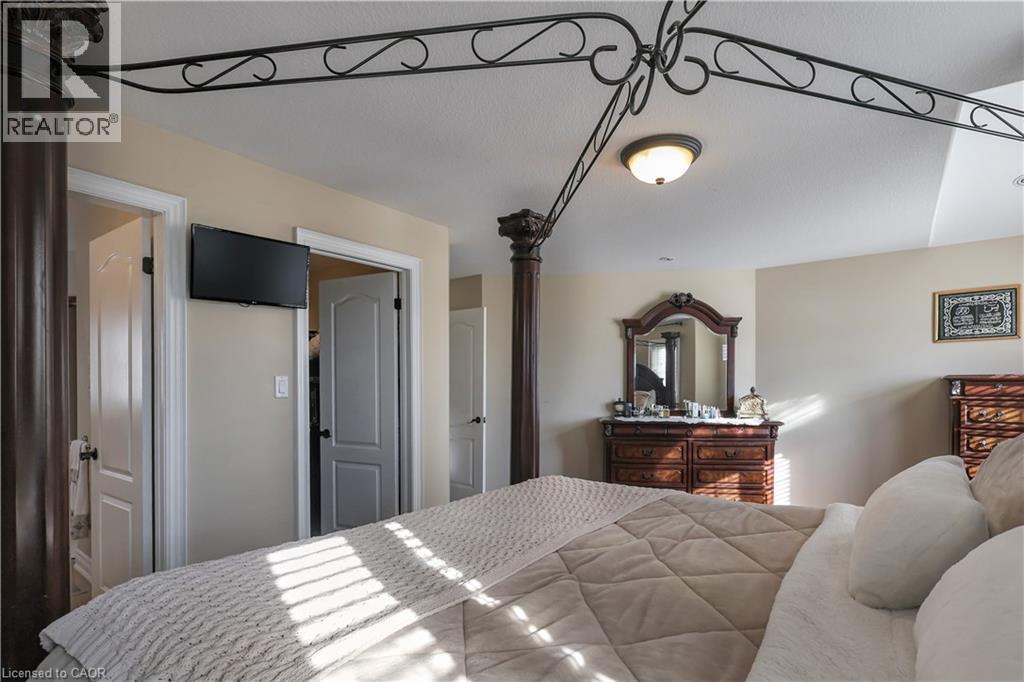 254 RYMAL ROAD W - 14
