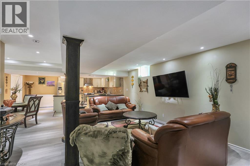 254 RYMAL ROAD W - 25