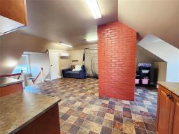 578 Mountain Avenue, Neepawa, MB R0J1H0 Photo 24