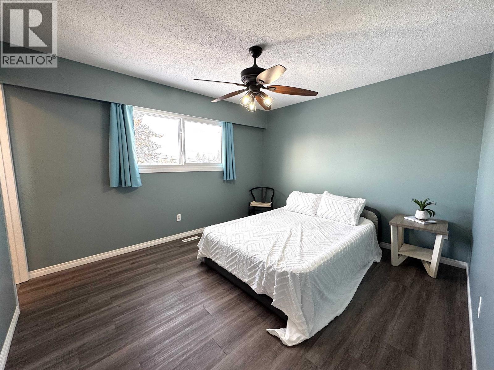 11224 92 STREET - 19