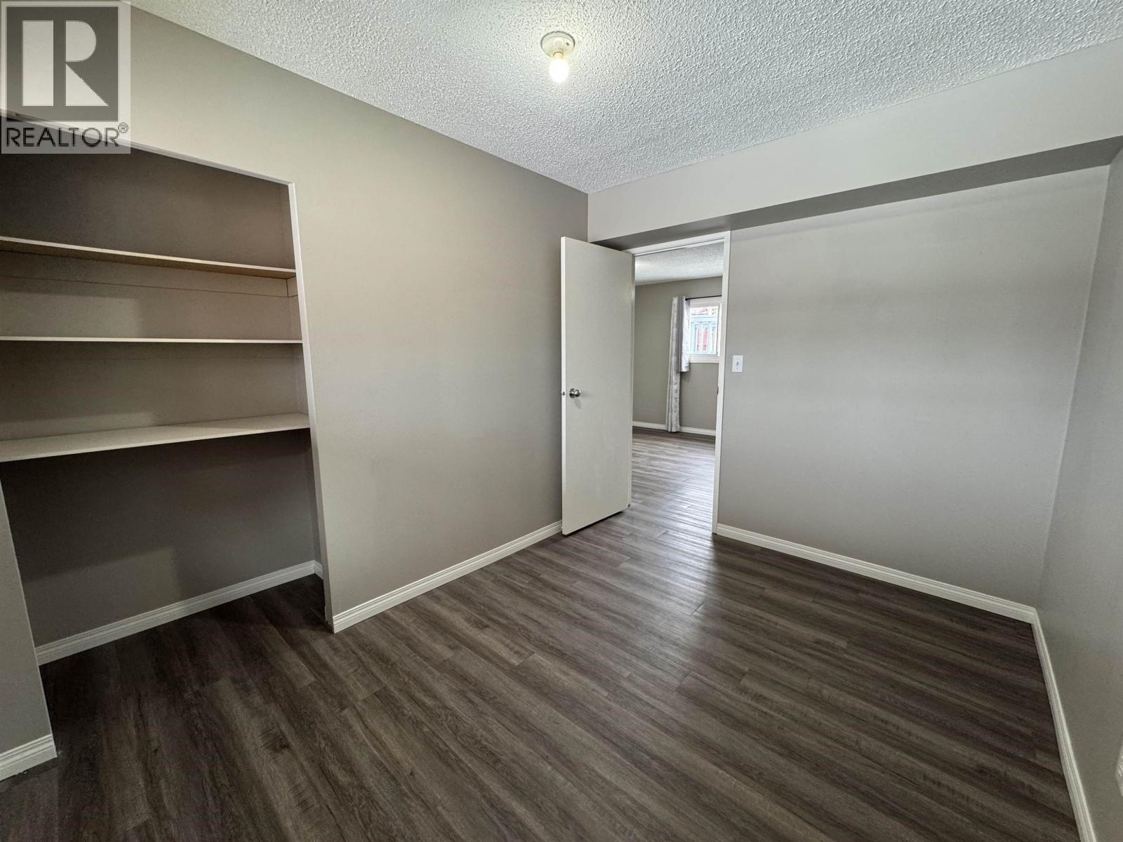 11224 92 STREET - 32