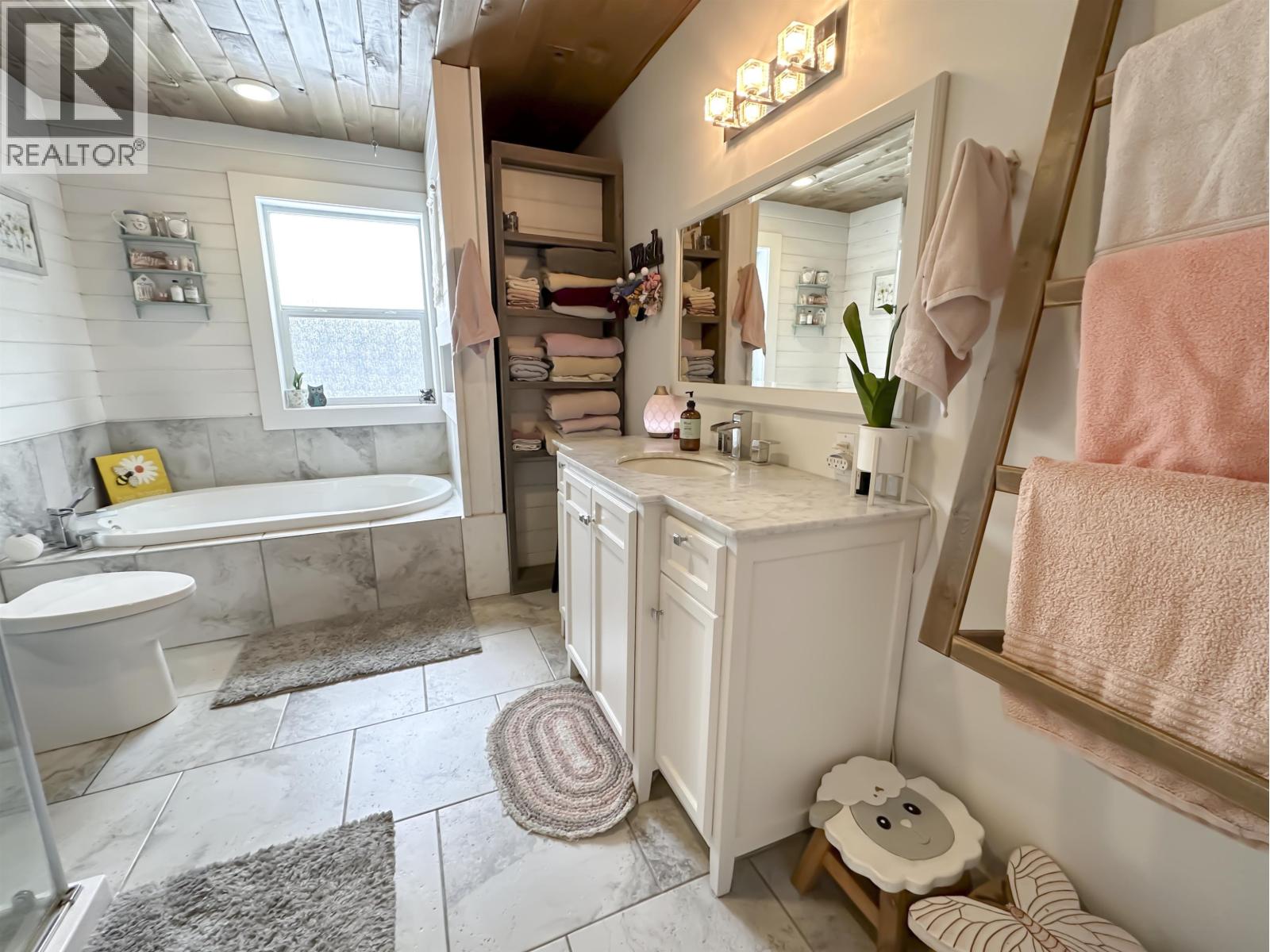 13891 SWEET ROAD - 35