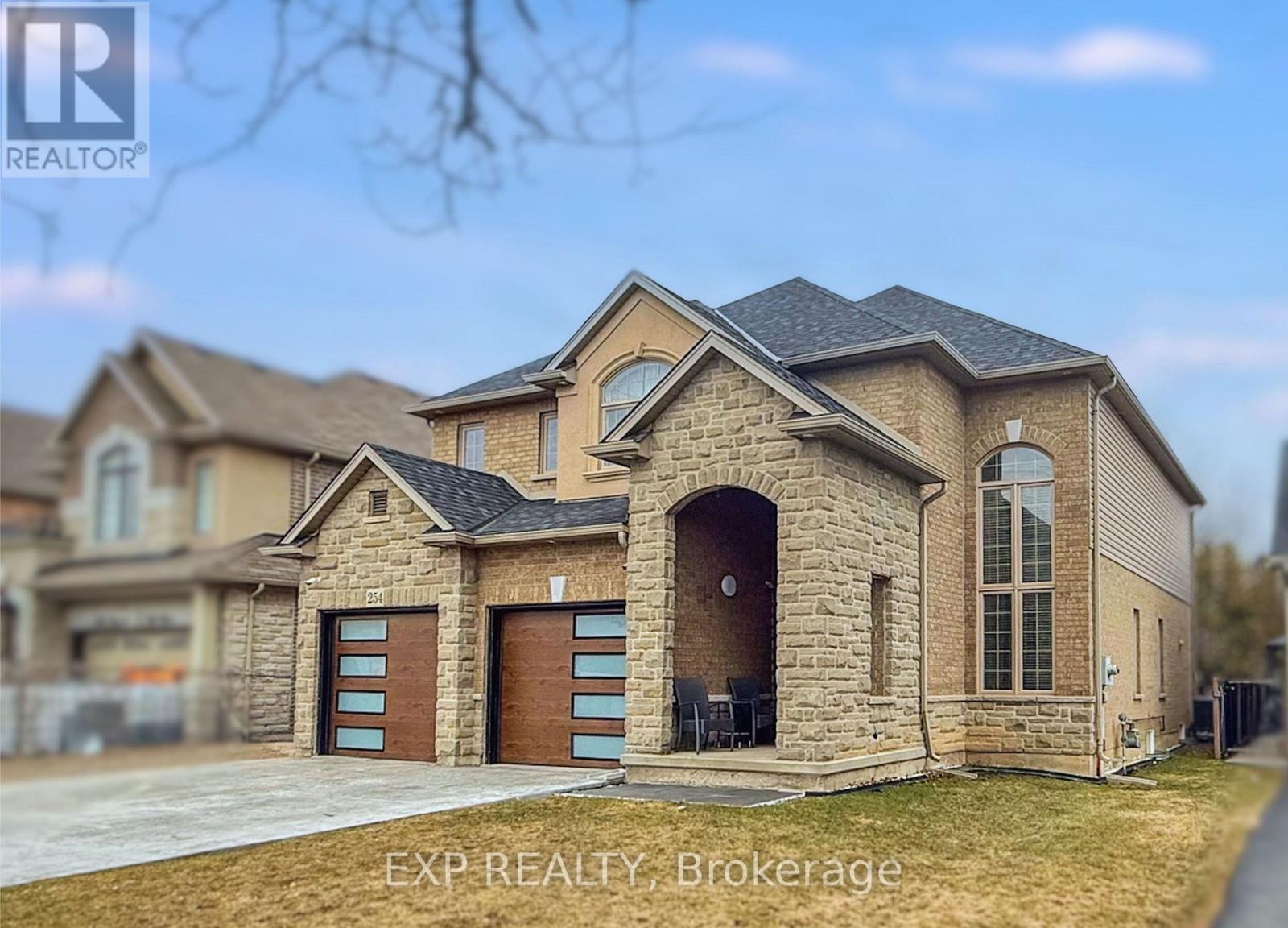 254 RYMAL ROAD W - 1