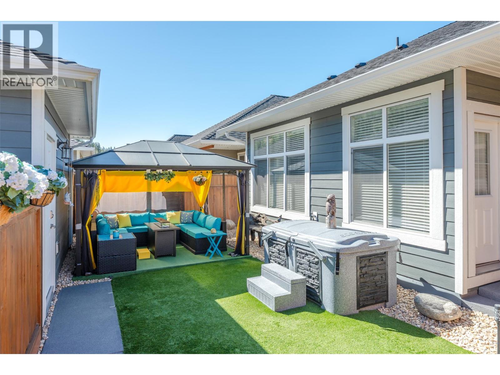  962 HOLDEN Road, Penticton