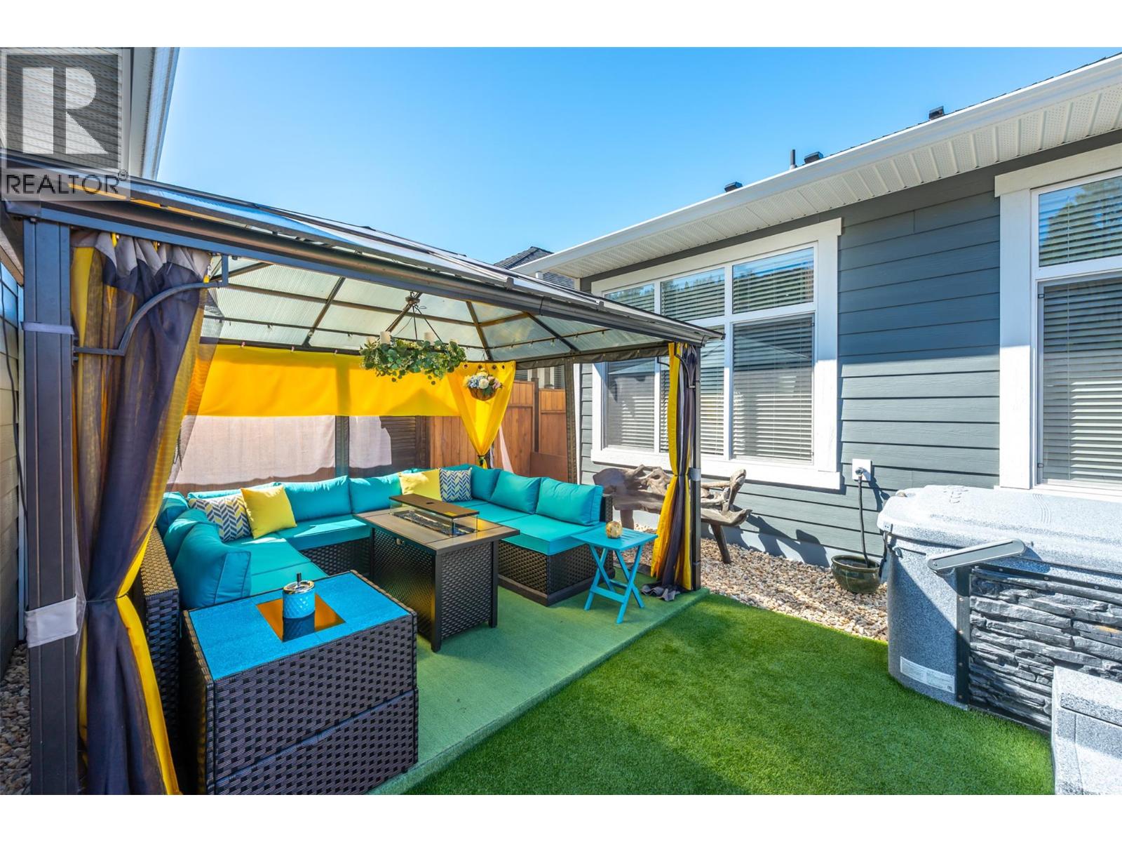  962 HOLDEN Road, Penticton