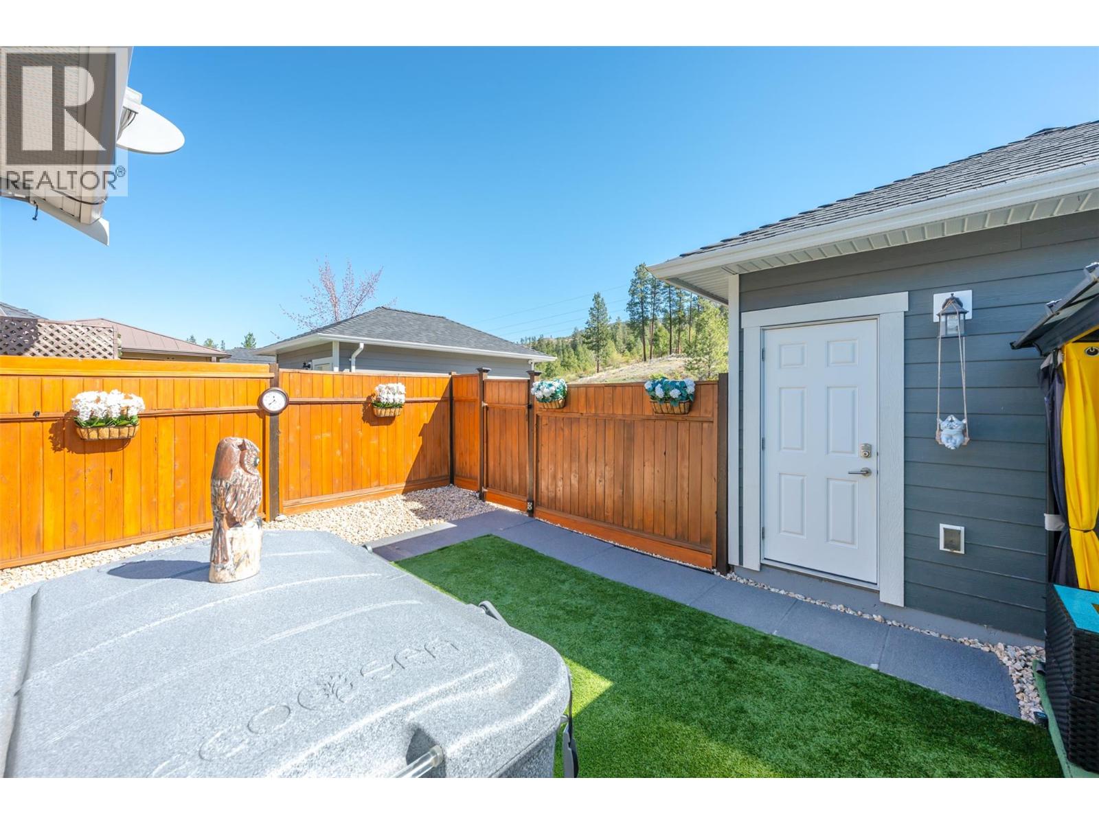  962 HOLDEN Road, Penticton