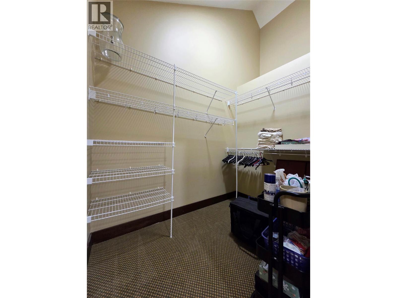 #5 2600 RIVERROCK WAY - 15