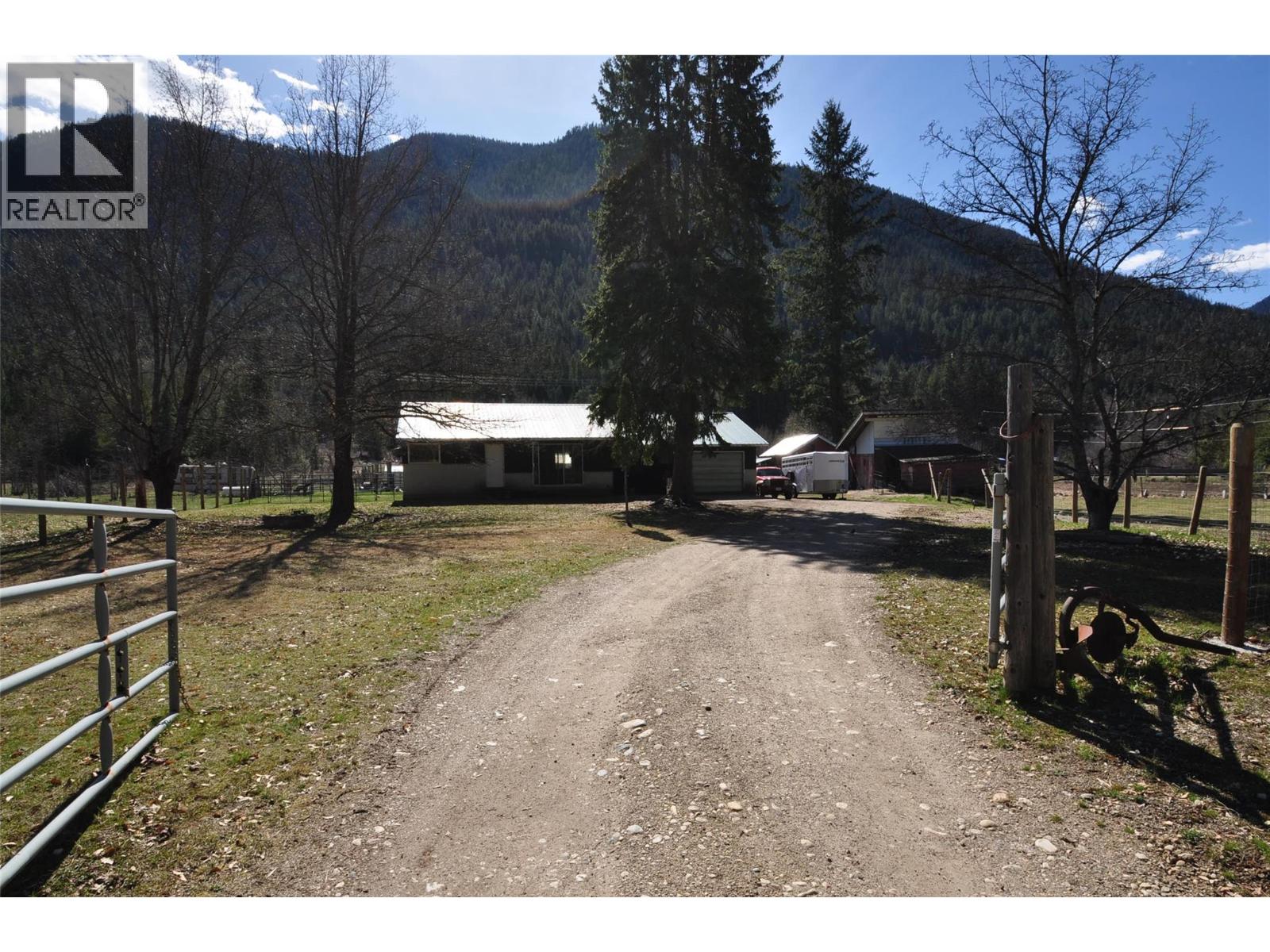 4085 PASSMORE UPPER ROAD - Image 2