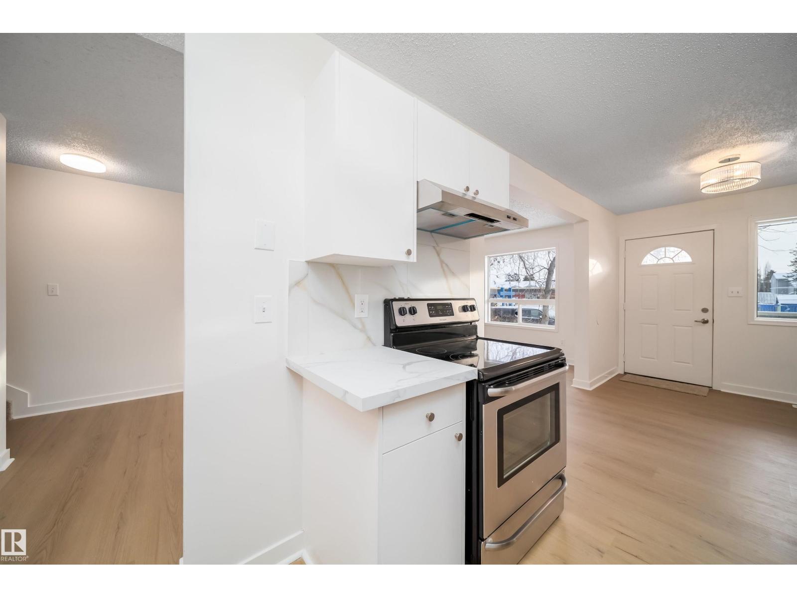 1576 MILL WOODS RD E NW, Edmonton