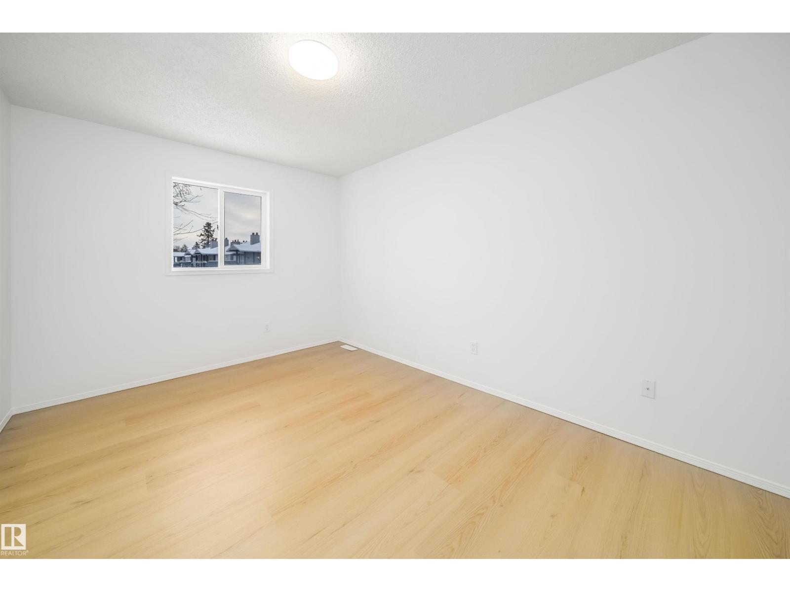 1576 MILL WOODS RD E NW, Edmonton